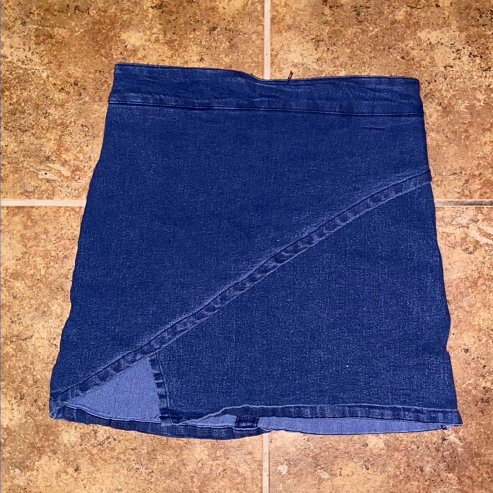 BRANDY MELVILLE DENIM SKIRT